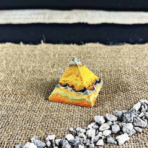 Bumblebee Jasper Pyramid x 1 (60-80gms)